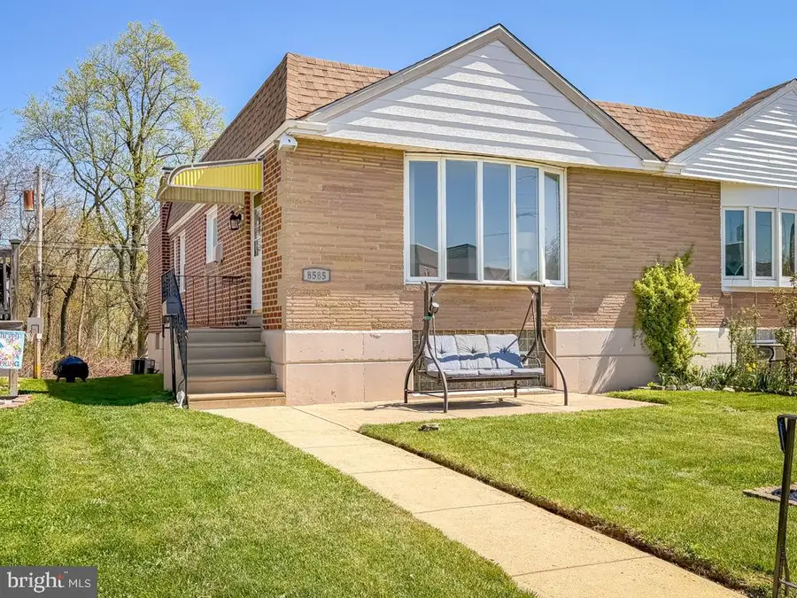 8585 Benton Ave, Philadelphia, PA 19152 - #2