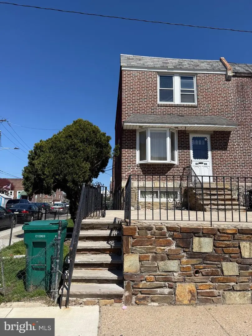 4501 Oakmont St, Philadelphia, PA 19136 - #2