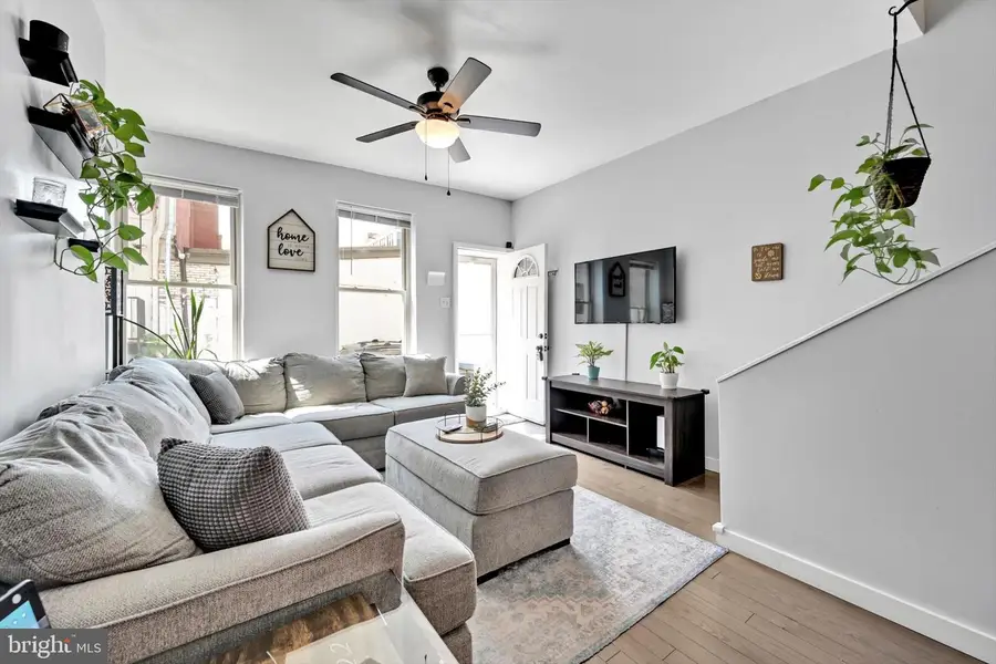 2620 Collins St, Philadelphia, PA 19125 - #2