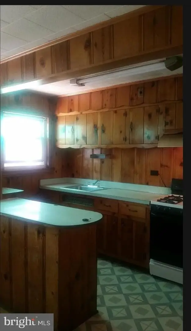 2528 S Massey St, Philadelphia, PA 19142 - #2