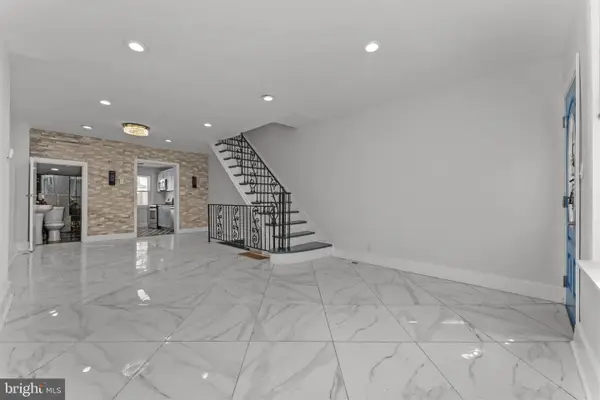 355 Tree St, PHILADELPHIA, PA 19148