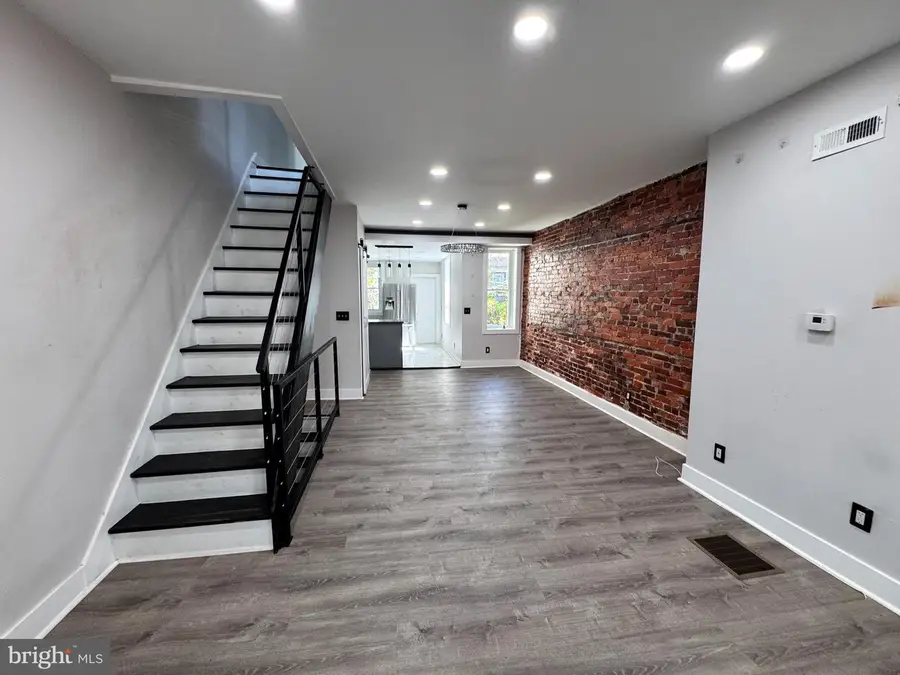 5511 Pemberton St, Philadelphia, PA 19143 - #3