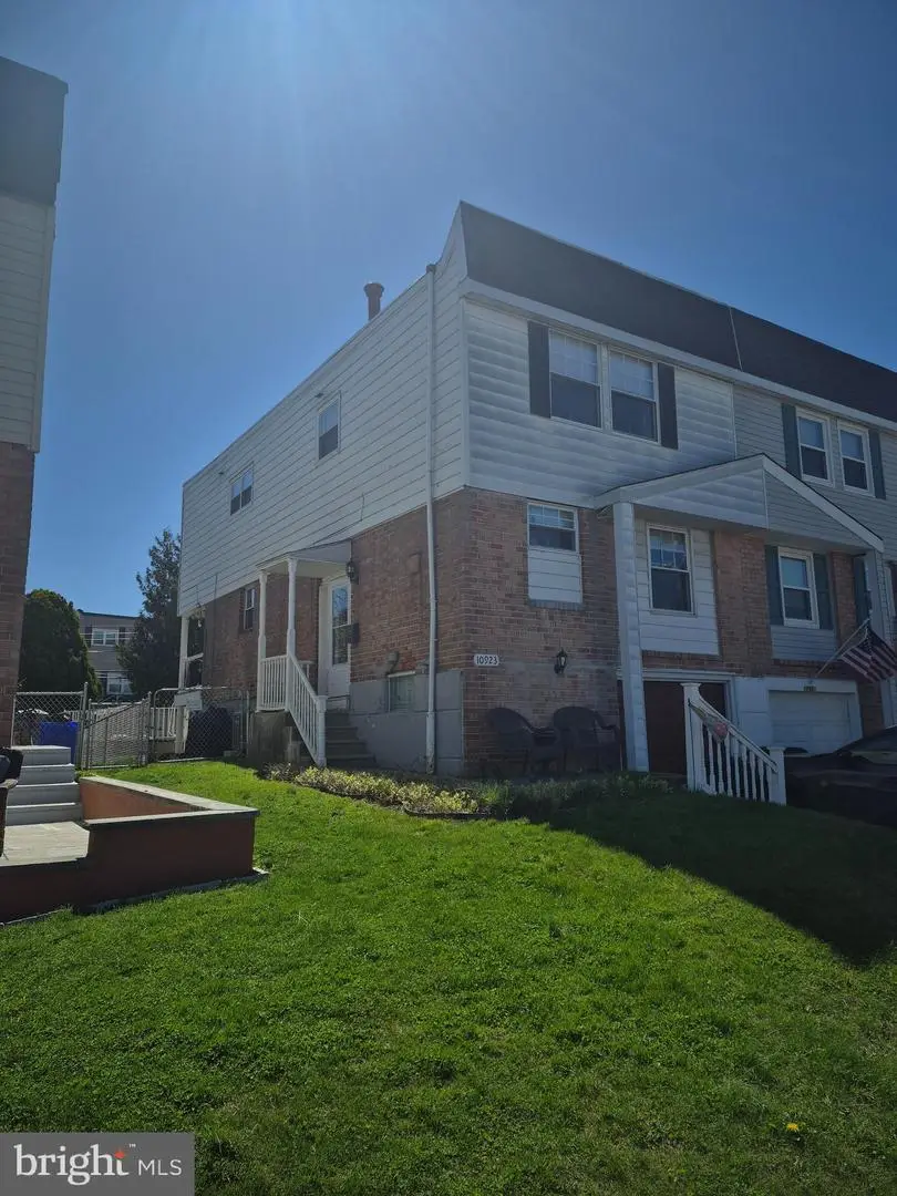 10923 Kirby Dr, Philadelphia, PA 19154 - #2