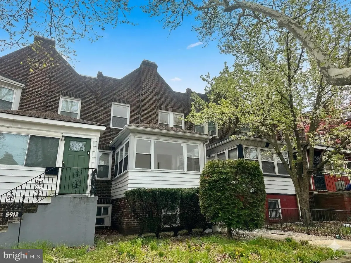 5914 W Oxford St, Philadelphia, PA 19151 - #1