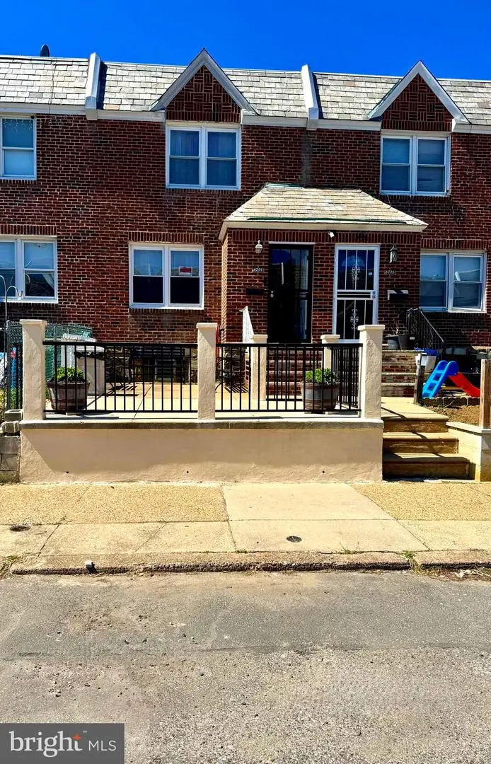 6744 Eastwood St, Philadelphia, PA 19149 - #1