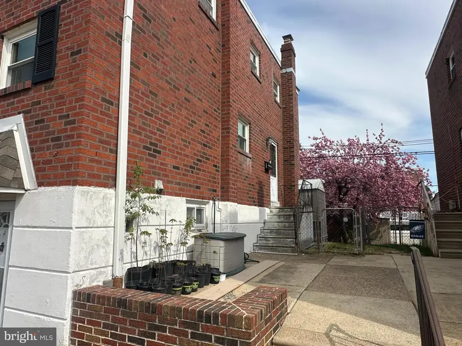 133 Meadow Ln, Philadelphia, PA 19154 - #2