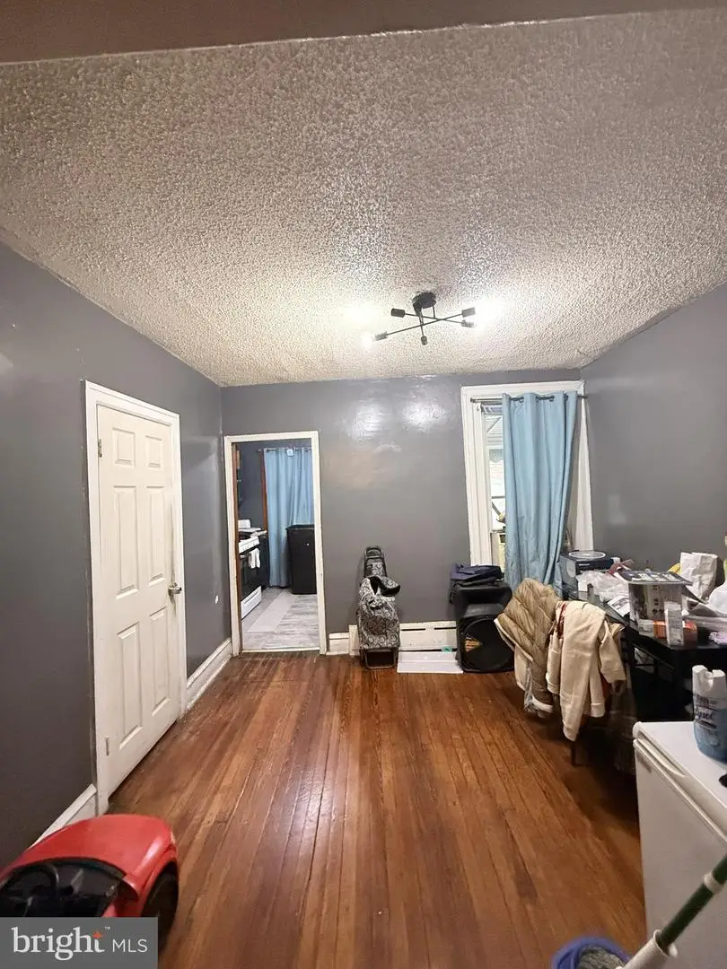 5243 Hawthorne St, Philadelphia, PA 19124 - #2