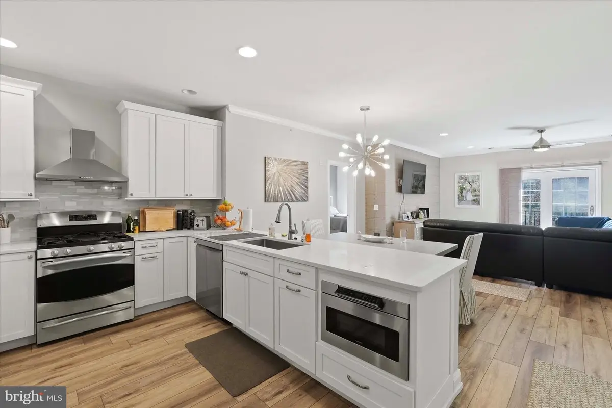 800 Admirals Way #1847, Philadelphia, PA 19146 - #1