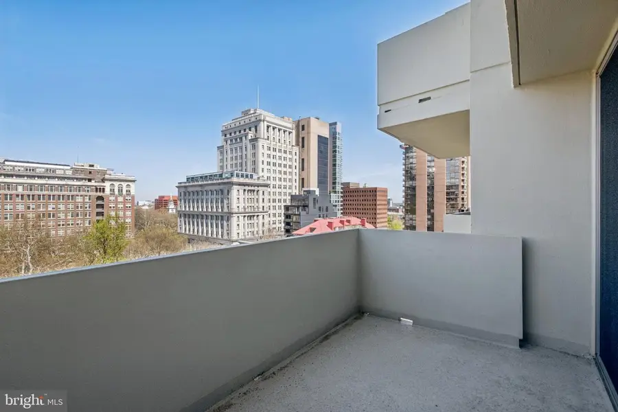 604-36 S Washington Sq #1212, Philadelphia, PA 19106 - #3