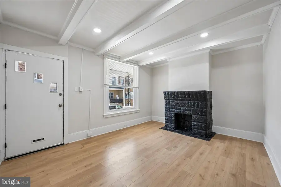 6155 Reedland St, Philadelphia, PA 19142 - #3