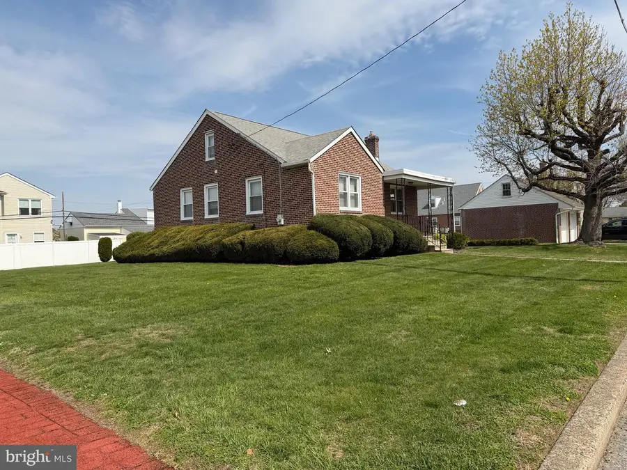 9234 Glenloch St, Philadelphia, PA 19114 - #2