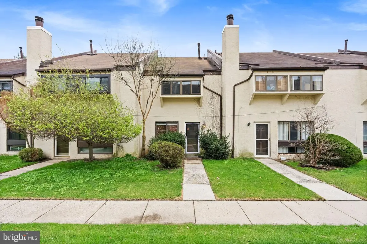 7601 Crittenden St #f8, Philadelphia, PA 19118 - #1