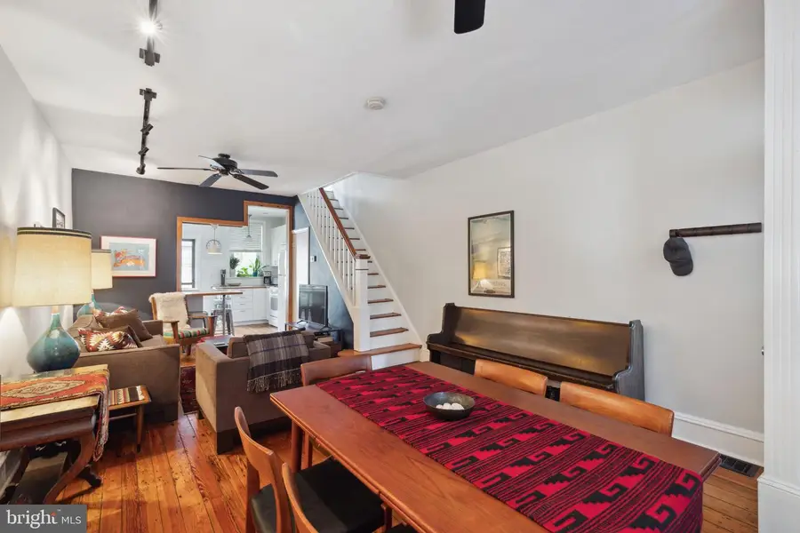 1943 S Hicks St, Philadelphia, PA 19145 - #2