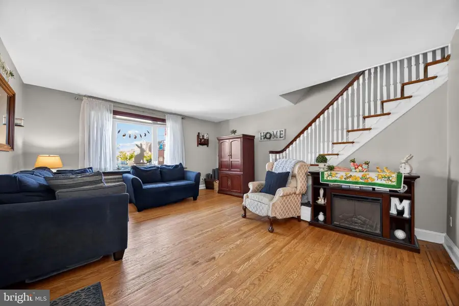 3124 Guilford St, Philadelphia, PA 19152 - #2