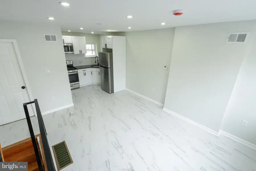 1236 E Moyamensing Ave, Philadelphia, PA 19147 - #3