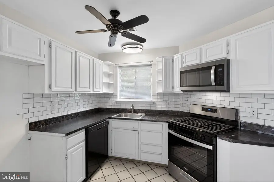 154 Benjamin Ct #g154, Philadelphia, PA 19114 - #3