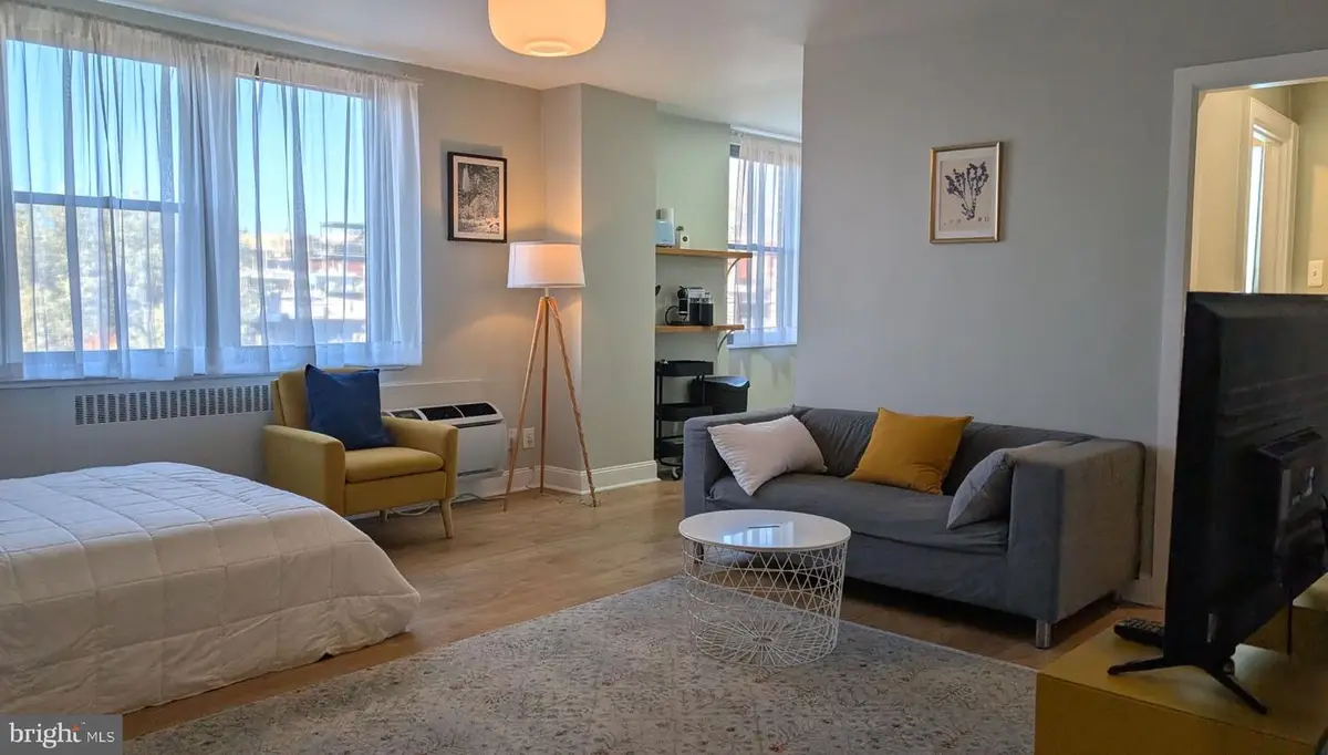 2601 Pennsylvania Ave #403, Philadelphia, PA 19130 - #1