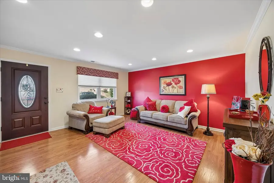 9841 Cowden St, Philadelphia, PA 19115 - #2