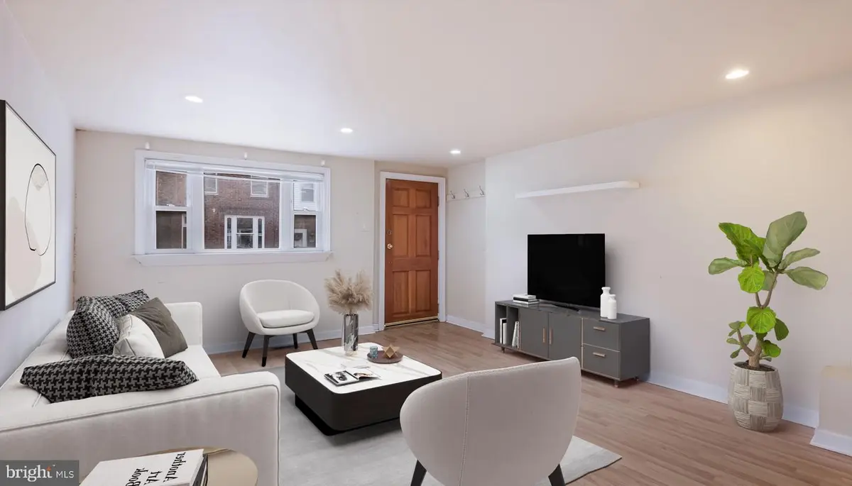 731 Carpenter St, Philadelphia, PA 19147 - #1