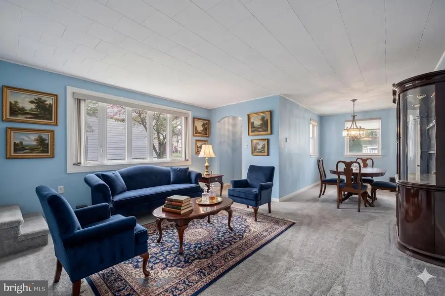 9225 Wesleyan Rd, Philadelphia, PA 19114 - #3