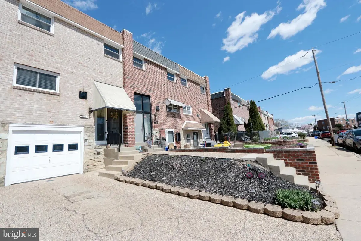 3652 E Crown Ave, Philadelphia, PA 19114 - #1