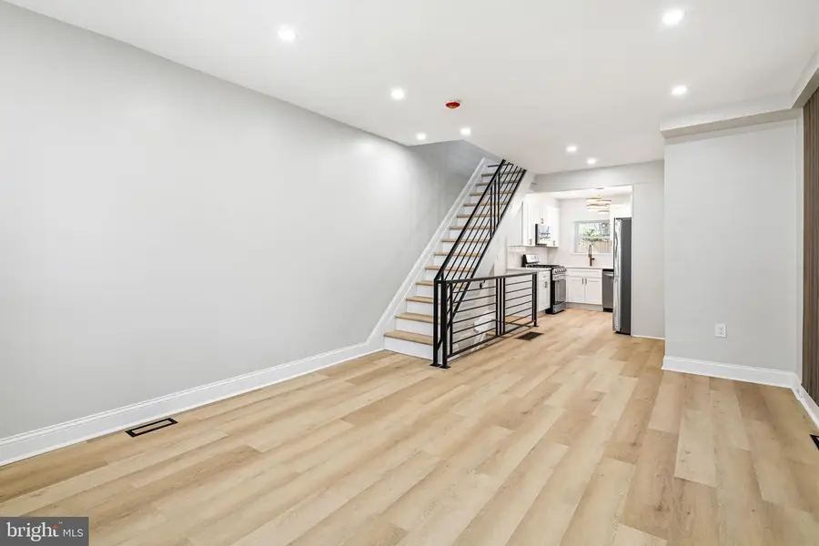 2040 Fernon St, Philadelphia, PA 19145 - #2