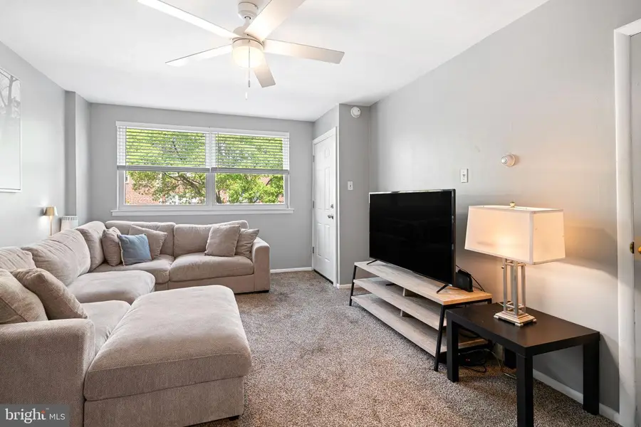 339 Ripka St, Philadelphia, PA 19128 - #2