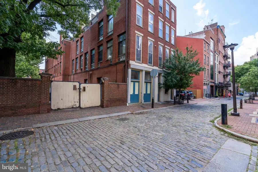 210 Church St #1d, Philadelphia, PA 19106 - #3