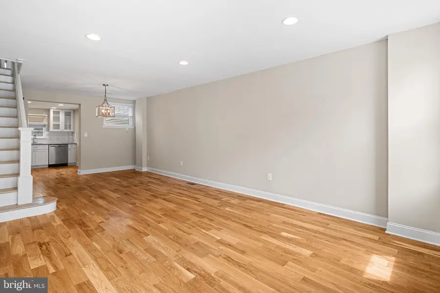 727 Mcclellan St, Philadelphia, PA 19148 - #2