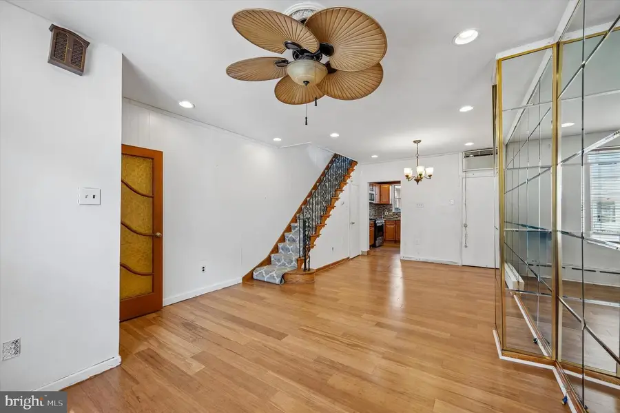 2229 S Garnet St, Philadelphia, PA 19145 - #3