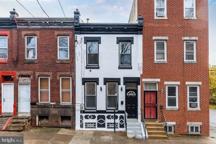 920 W Cambria St, Philadelphia, PA 19133 - #1