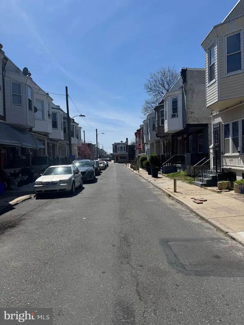 215 N Peach St, Philadelphia, PA 19139 - #3