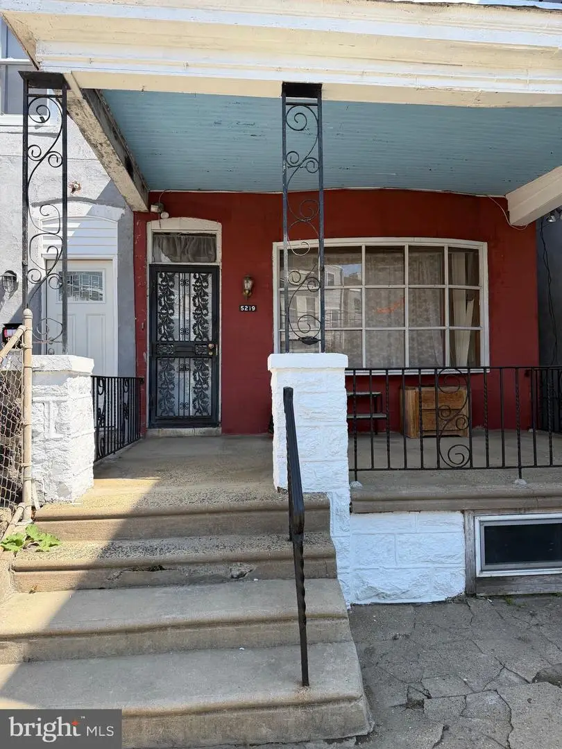 5219 Warren St, Philadelphia, PA 19131 - #2