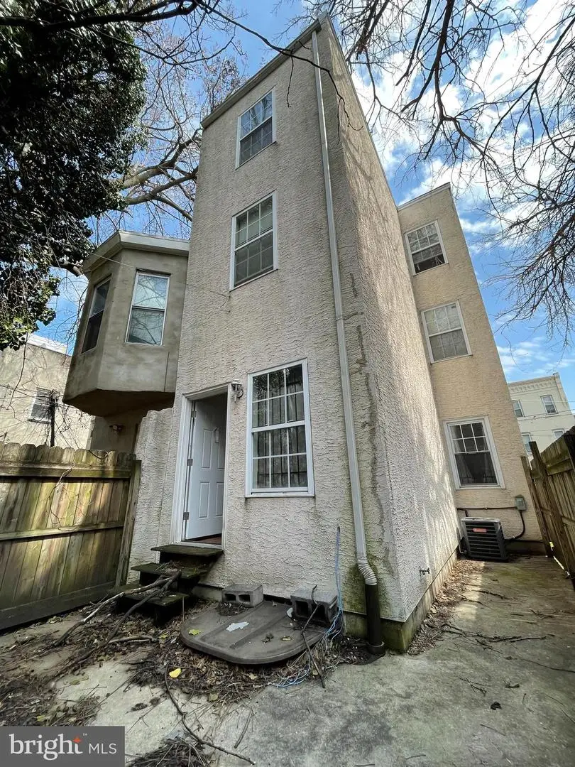 2044 N 18th St, Philadelphia, PA 19121 - #2