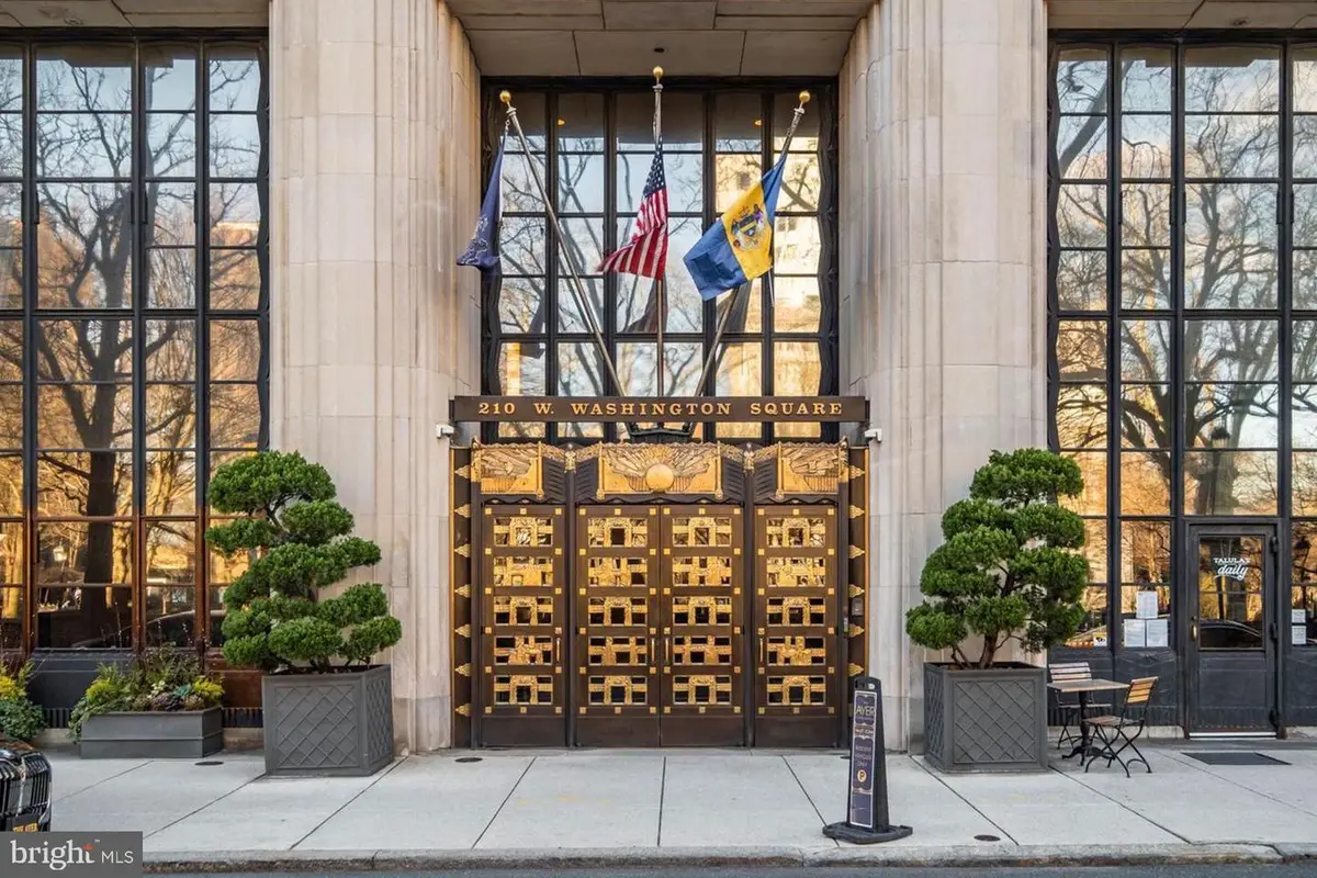 210 W Washington Sq #8sw, Philadelphia, PA 19106 - #1