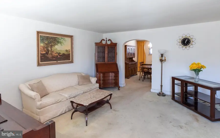 4150 Hellerman St, Philadelphia, PA 19135 - #3