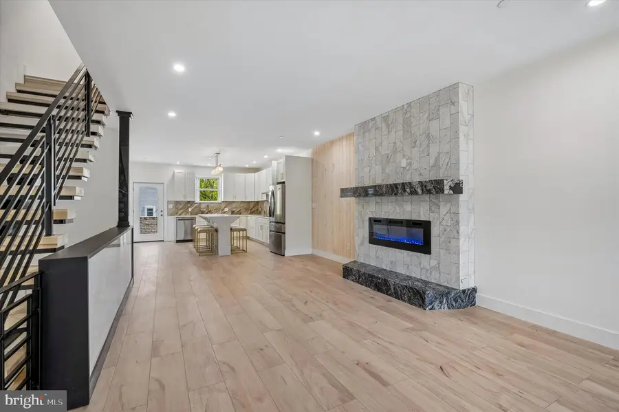 6995-8 Pechin St, Philadelphia, PA 19128 - #3