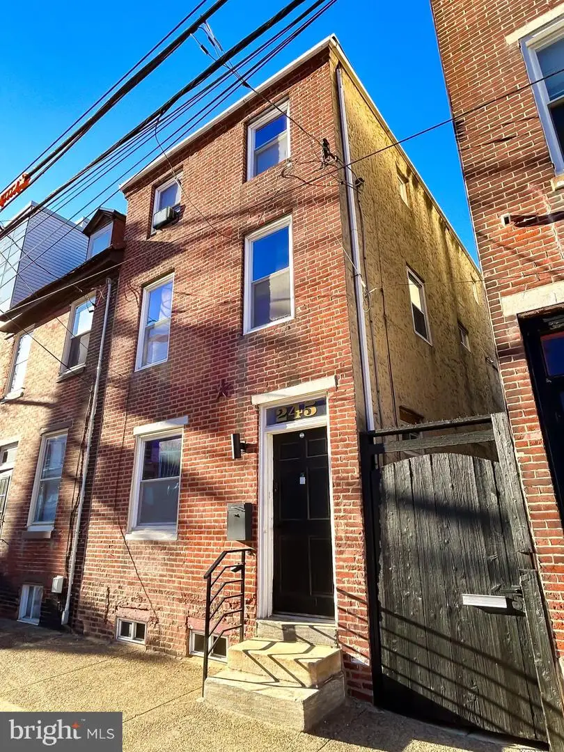 245 E Allen St, Philadelphia, PA 19125 - #1