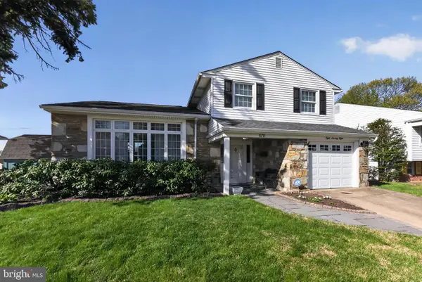 878 Morefield Rd, PHILADELPHIA, PA 19115