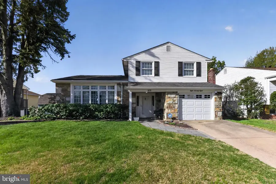 878 Morefield Rd, Philadelphia, PA 19115 - #2