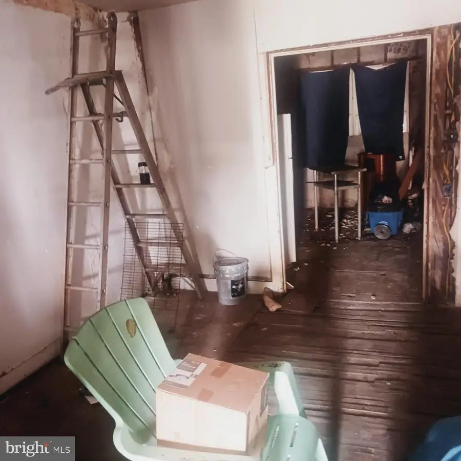 526 S Yewdall St, Philadelphia, PA 19143 - #2