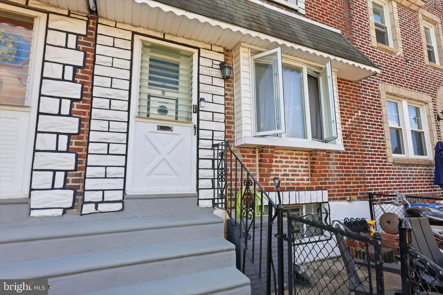 5449 Valley St, Philadelphia, PA 19124 - #2