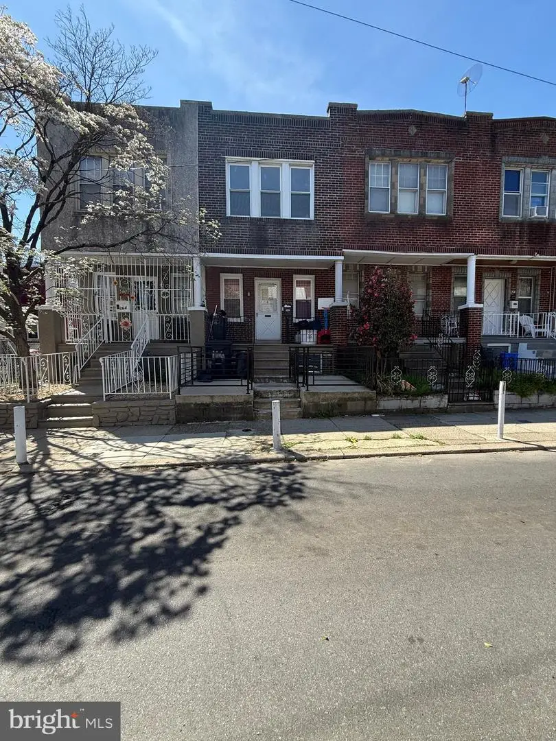 166 W Saber St, Philadelphia, PA 19140 - #2