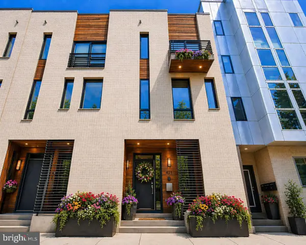 421 Wallace St, PHILADELPHIA, PA 19123