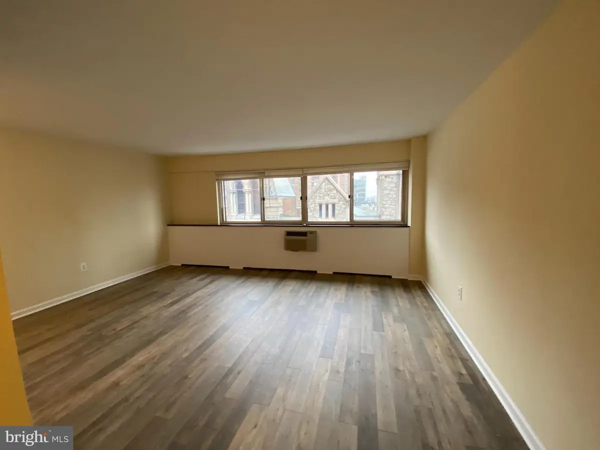 2101 Chestnut St #814, Philadelphia, PA 19103 - #1