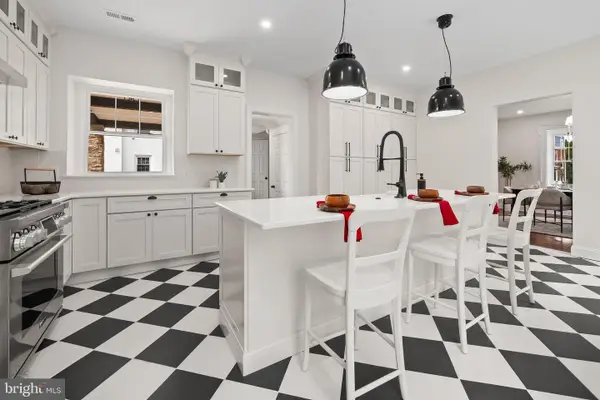 50 W Upsal St, PHILADELPHIA, PA 19119