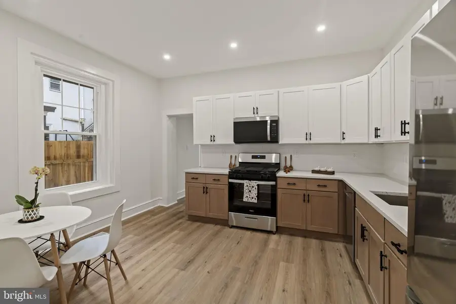 147 W Harvey St, Philadelphia, PA 19144 - #3