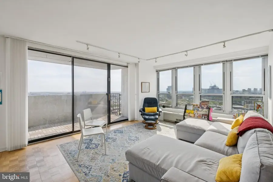 224-30 W Rittenhouse Sq #2412-13, Philadelphia, PA 19103 - #2