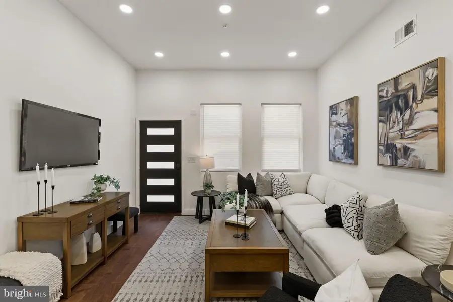 1709 N 4th St, Philadelphia, PA 19122 - #3