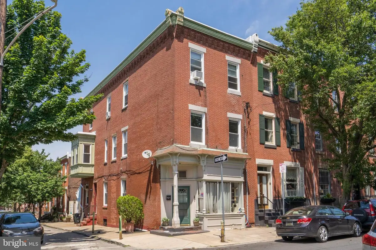 2427 Brown St, Philadelphia, PA 19130 - #1
